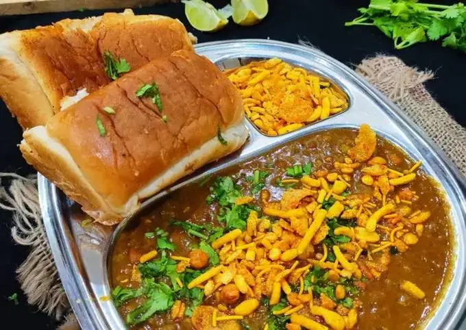 Misal-Pav